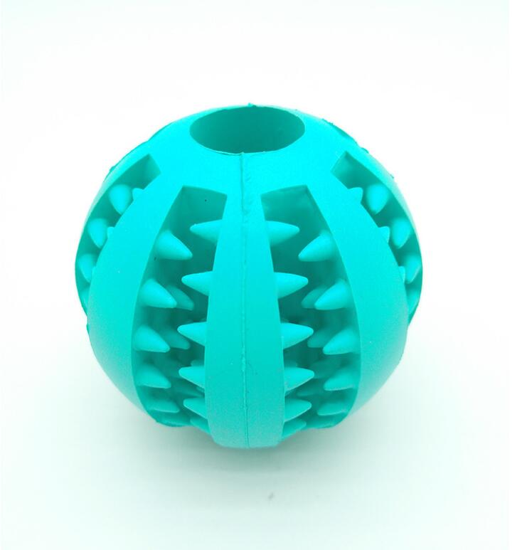 Interactive natural rubber balls for pets